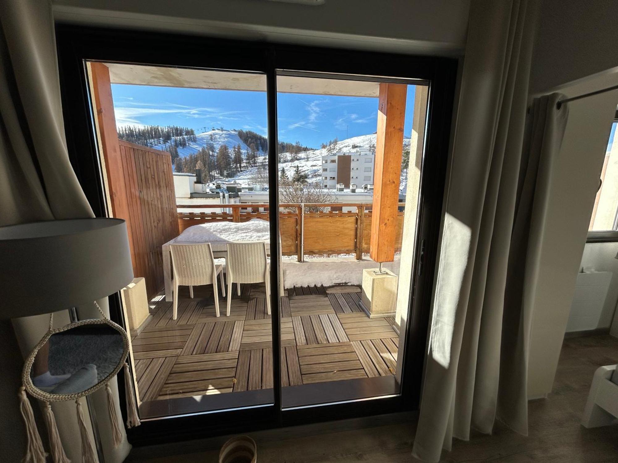 Superbe Appartement Avec Piscine Et Garage Péone Exteriör bild
